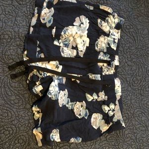 Gap Blue Floral Shorts